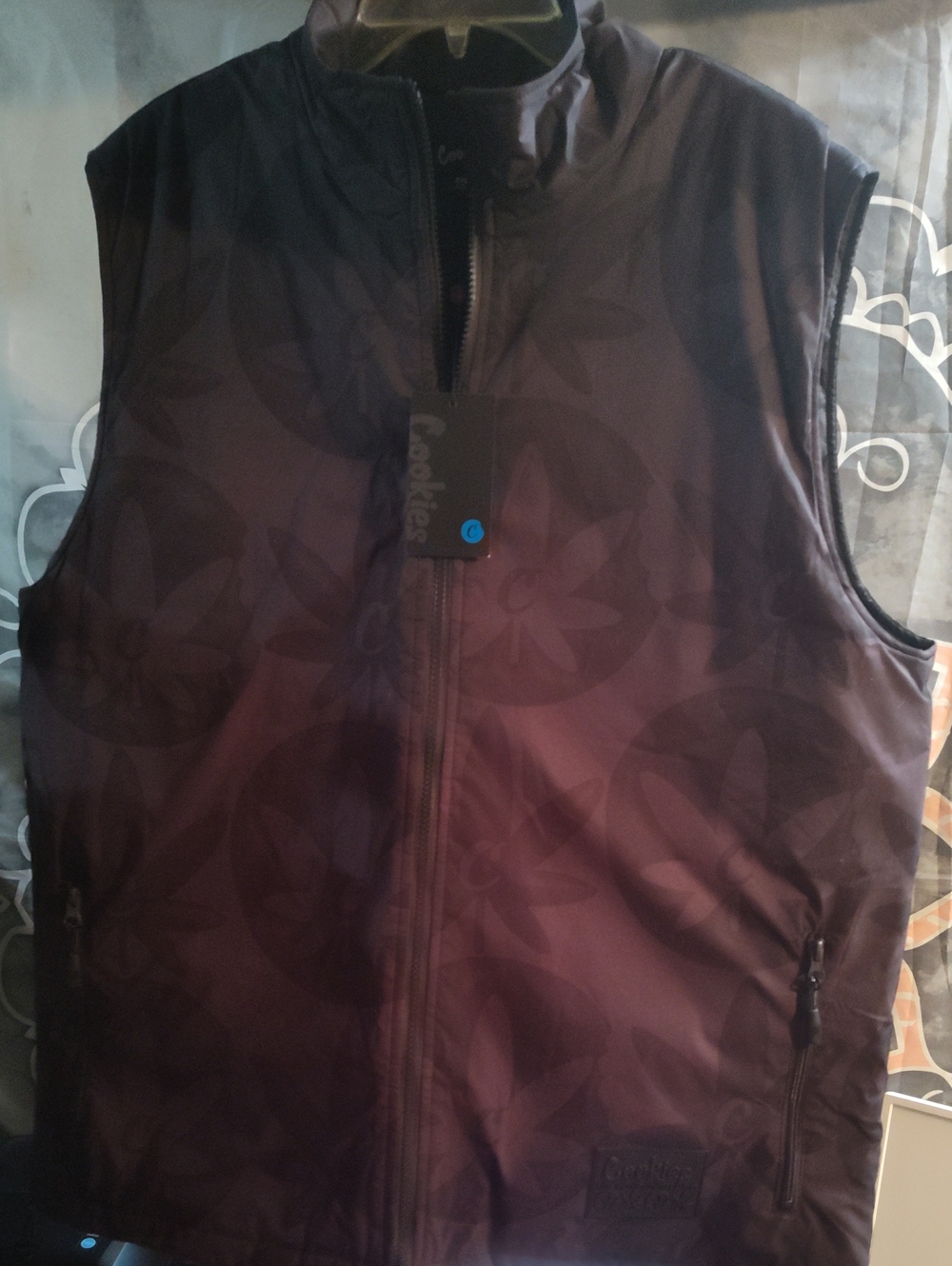 Men's Cookies Vest Jacket in Charcoal Grey Camo